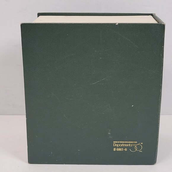 Department 56  Winter Tales Of The Snowbabies "Stringing Fallen Stars" - Picture 4 of 10